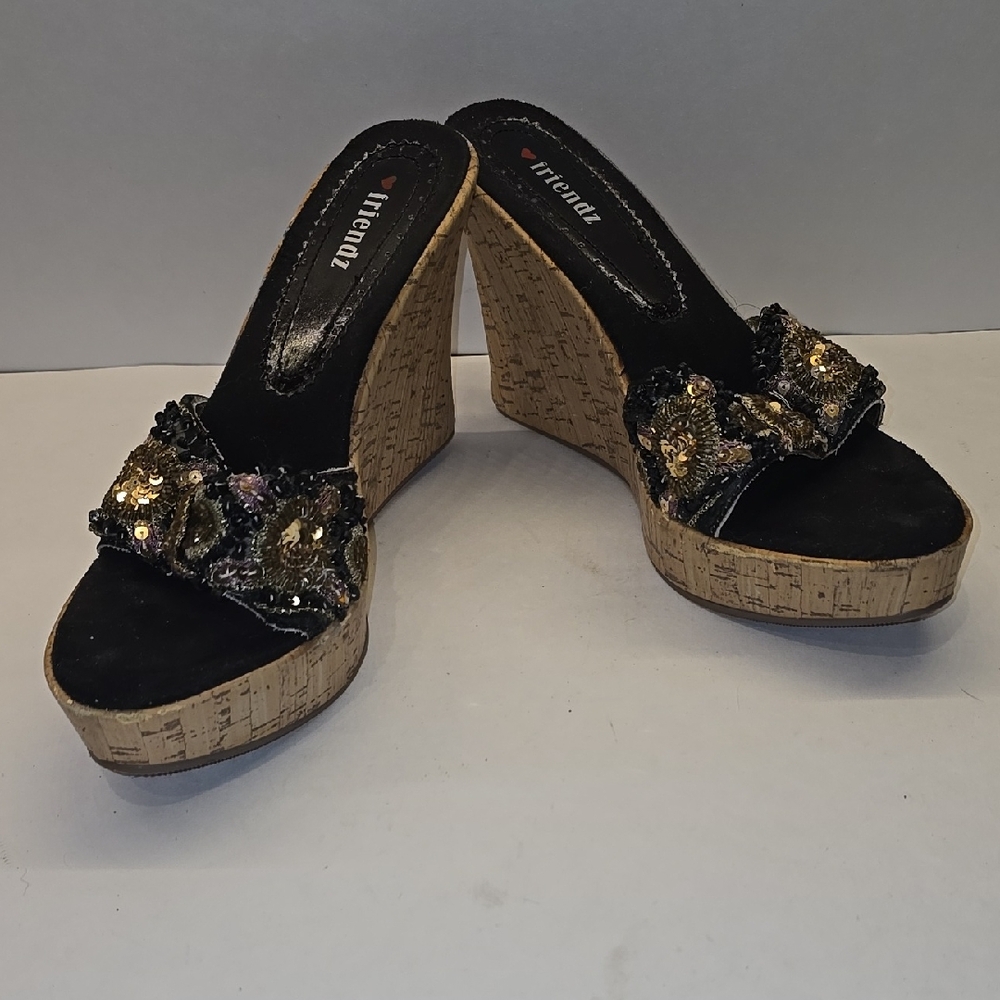 FRIENDZ Black and Gold Wedge Sandals